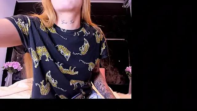 Freechat NicolleMonroe_ on StripChat