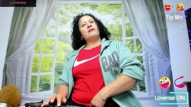 Sexy nikool32 from StripChat nikool32 from StripChat