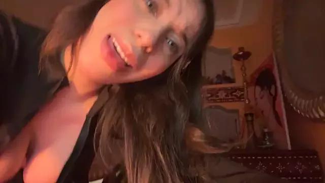 ORLA86 on StripChat 