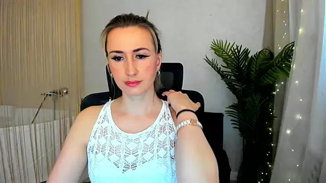 PassionGlow on StripChat 