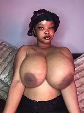 pinky_promicee on StripChat 