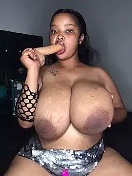 pinky_promicee on StripChat 