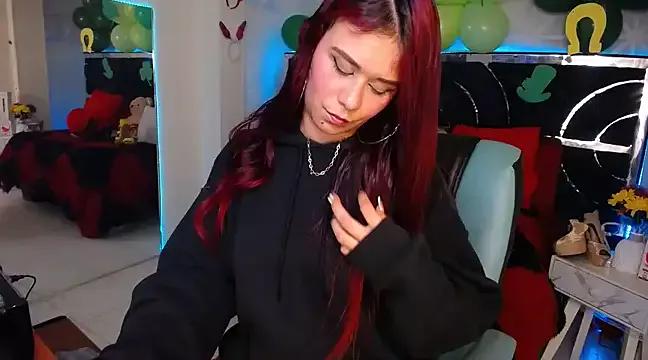 red_moon_2 on StripChat 