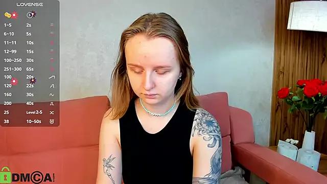 Rina_Panic on StripChat 