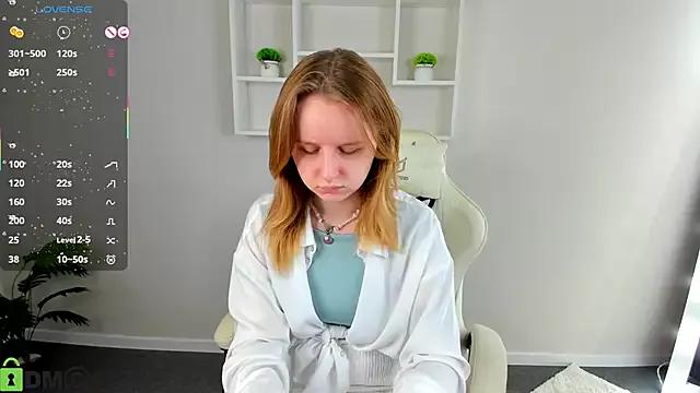 Rina_Panic on StripChat 