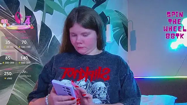 RubyValen from StripChat