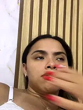 Watch StripChat's SafadinhaquenteW safadinhaquenteW from StripChat