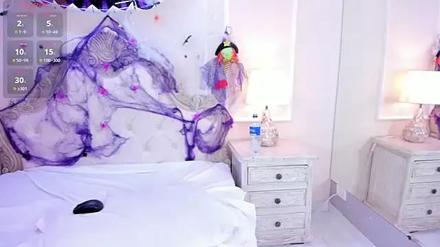 Masturbate to SamanthaPierce, they want to masturbate for you SamanthaPierce from StripChat