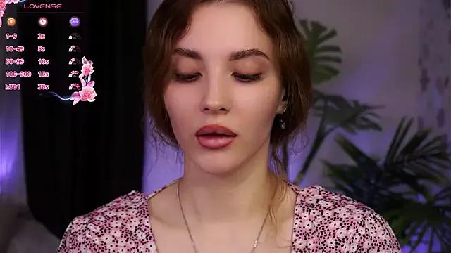 SanyaDears on StripChat 