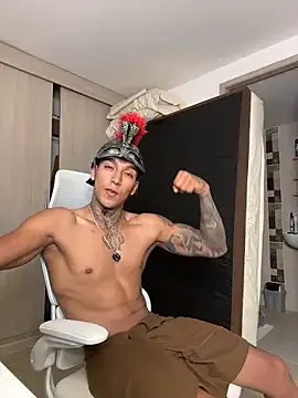 sendfer — Boss, break my ass in front of the publi