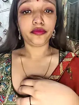 Shanayaaaaaa from StripChat