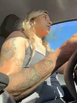 Shuggabutt on StripChat 