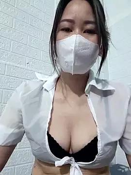 Singlemom69x on StripChat 