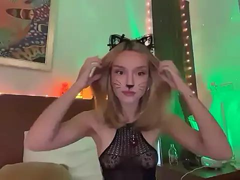 SirenaBelle from StripChat