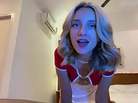 Freechat SirenaBelle on StripChat