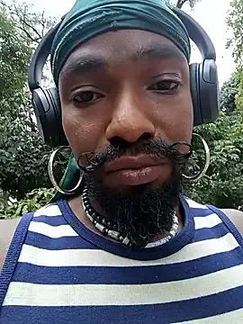 Siriss_boyrag on StripChat 