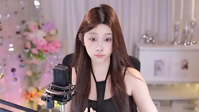 SleepArtist on StripChat 