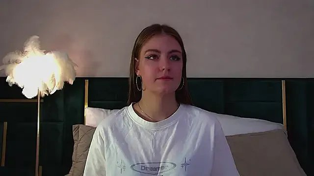 SofiaSarvain on StripChat