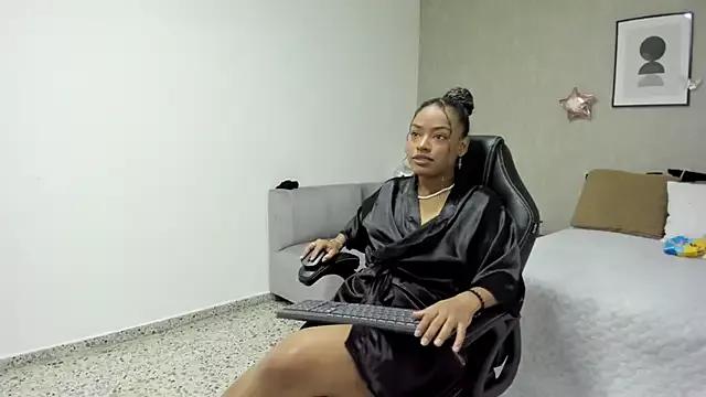 summer_williams18 on StripChat 