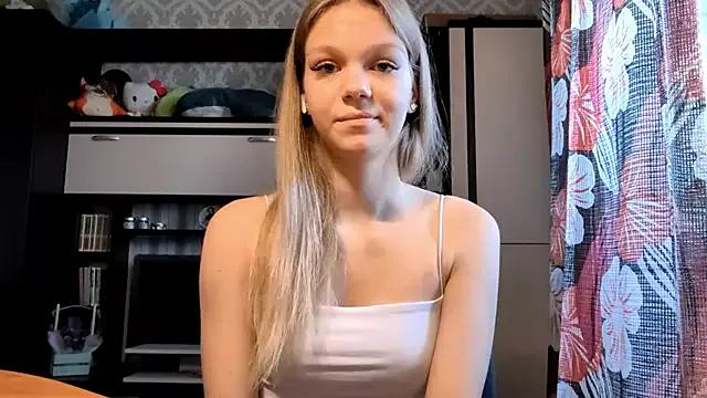 sweet_jeni on StripChat 