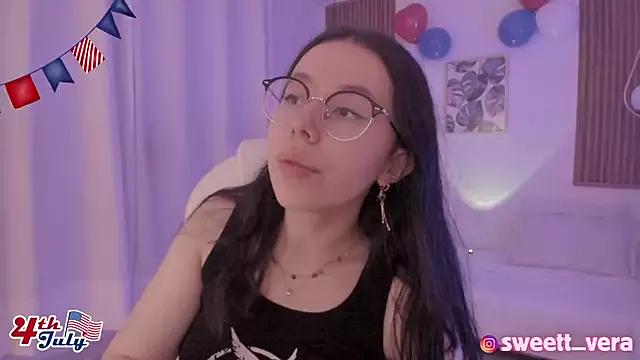 sweet_vera on StripChat 