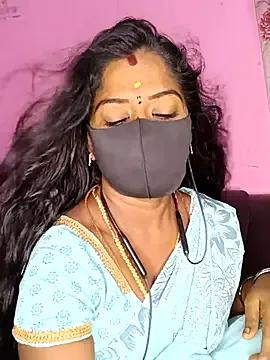 Freechat tamilammukuttyy on StripChat