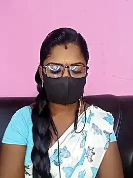 Freechat tamilammukuttyy on StripChat