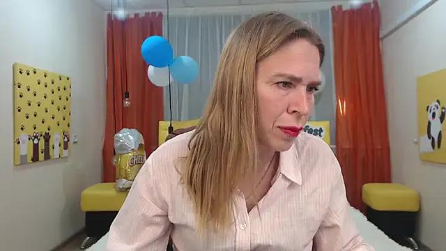 Freechat TessaDaybreak on StripChat