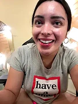 TS-SimplyTheBest on StripChat 