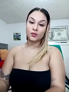 valeria_gomezx on StripChat 