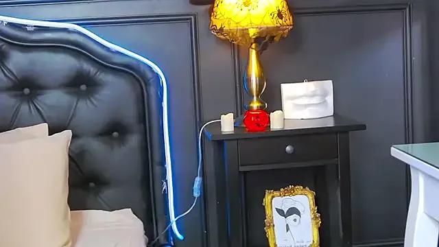 Try VeronicaLine, she wants to masturbate for you VeronicaLine from StripChat