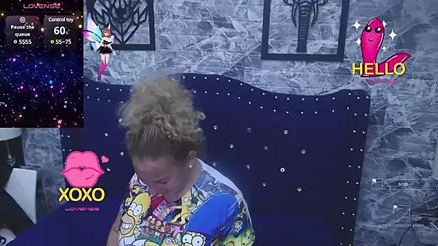 vickycute52 on StripChat 