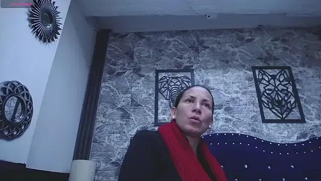 vickycute52 on StripChat 