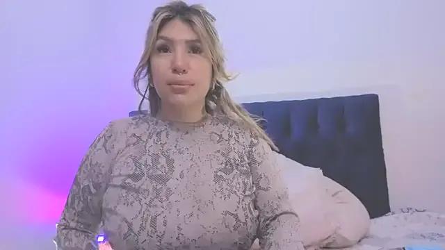 Freechat victoriacopper on StripChat