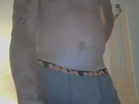 vinzz49 on StripChat 