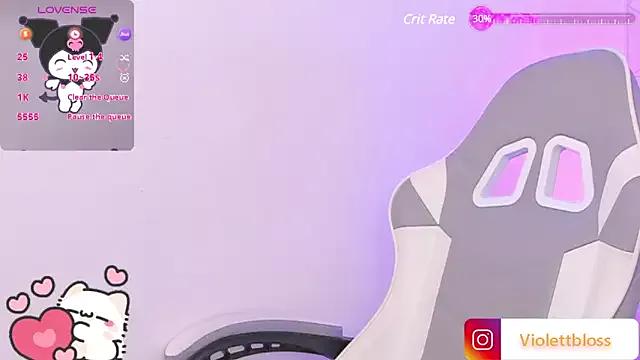 Violettbloss on StripChat 