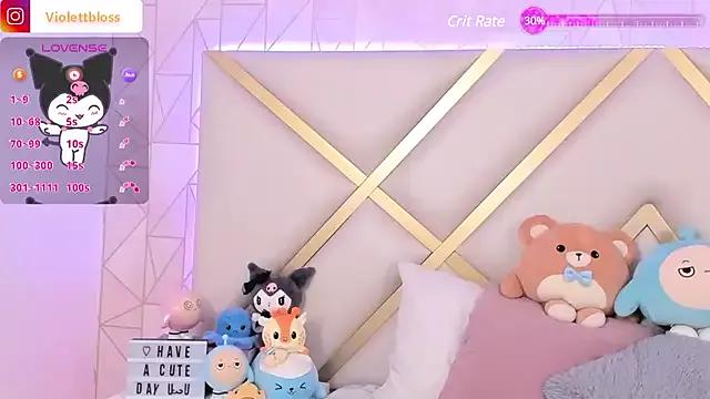 Violettbloss on StripChat 