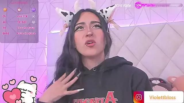 Violettbloss on StripChat 