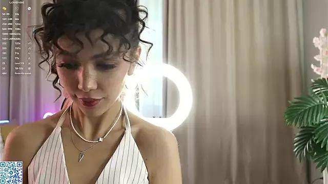 Weeedli on StripChat 