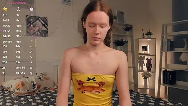 Admire sexy camslut ZaraBluitt ZaraBluitt from StripChat